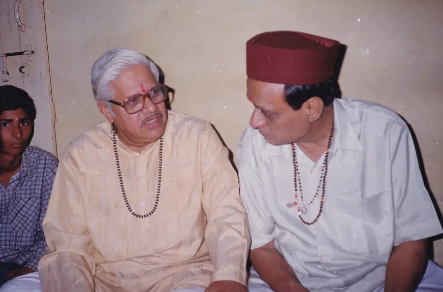 Datta Kaka with devotees or family during Ram-Nam gatherings. Archive still DPK_0083.