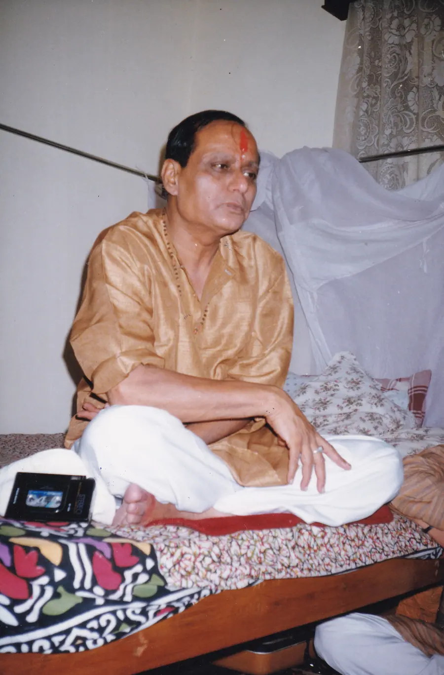 Portrait of Datta Kaka (Dattatray Pundalik Kulkarni, Namyogi). Archive still DPK_0012.