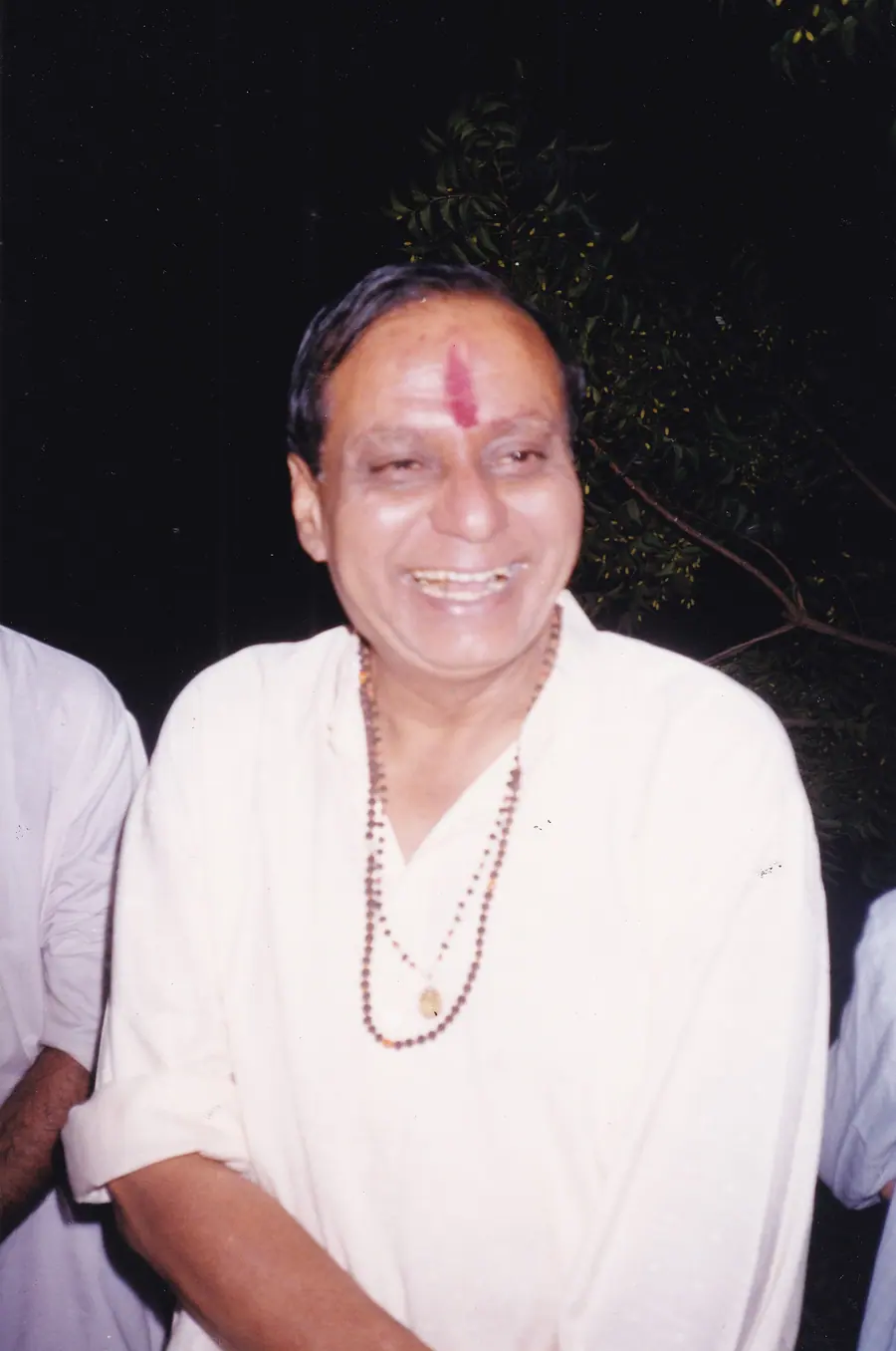Portrait of Datta Kaka (Dattatray Pundalik Kulkarni, Namyogi). Archive still DPK_0052.